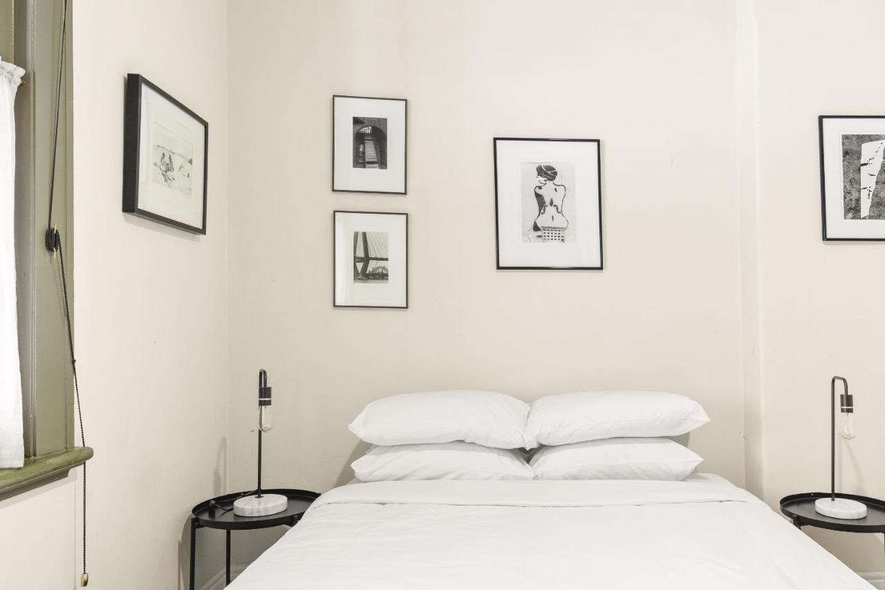 Discover The Rocks - Historical Terrace House シドニー エクステリア 写真